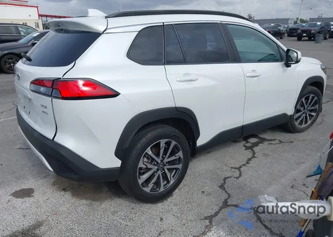 2022 Toyota Corolla Cross Xle из США, поврежденный, VIN 7MUEAABG6NV039592